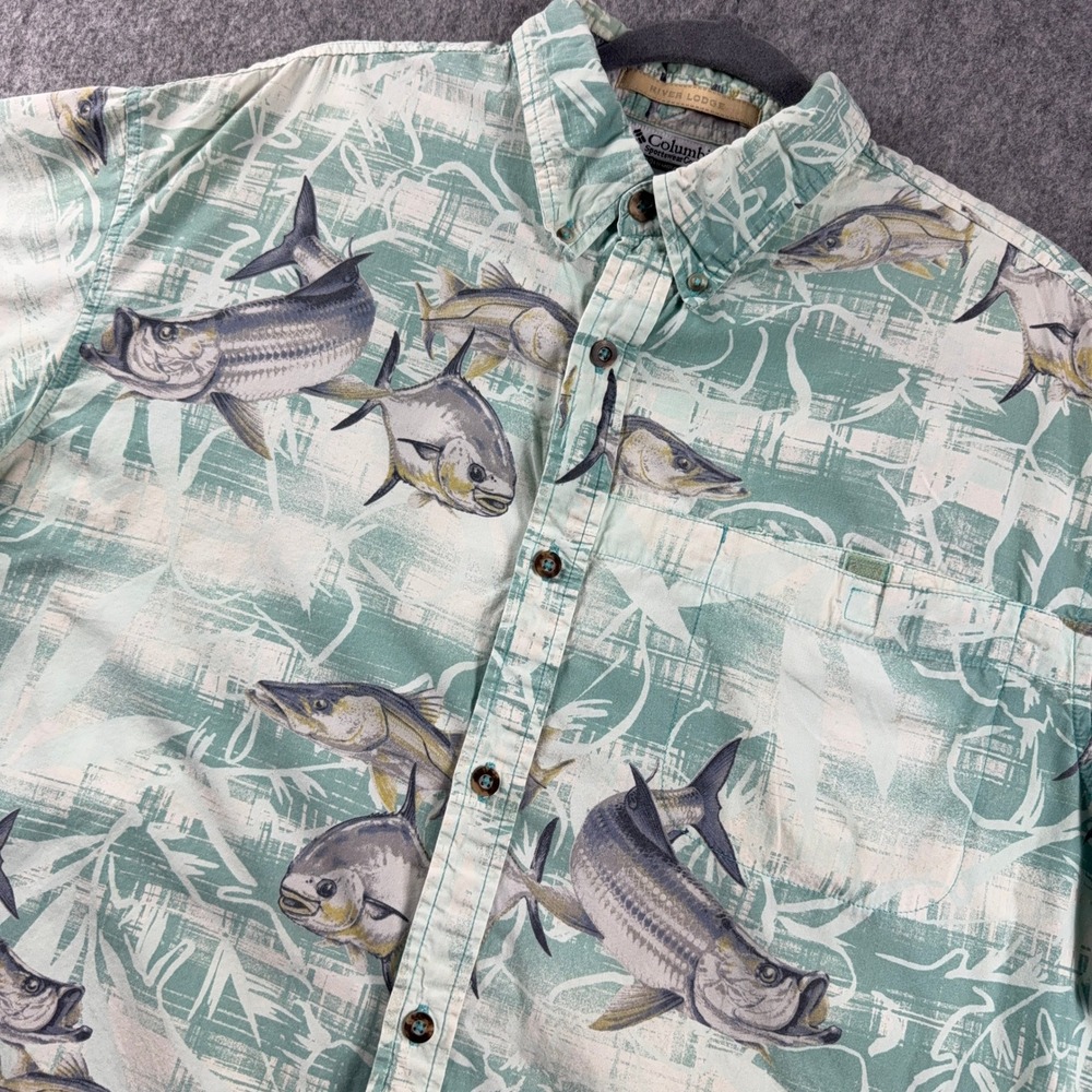 Columbia River Lodge Fish Print Button Up Shirt Mens XL Short Sleeve Outdoors